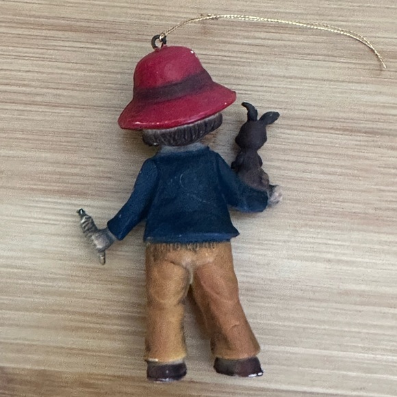 Vintage Bradford Christmas Ornament Hong Kong 80s country kid, rabbit & carrot. - Picture 7 of 8